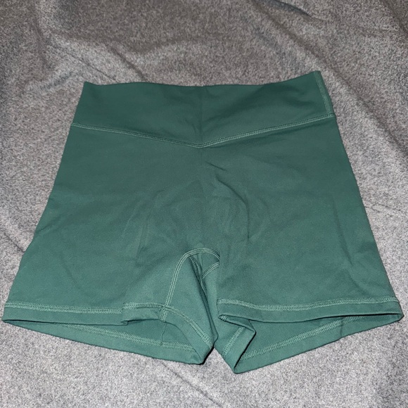 Balance Athletica Green Bike Shorts High-Waisted Stretchy - Picture 1 of 4